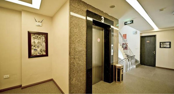 Tiêu chuẩn lắp thang máy khách sạn