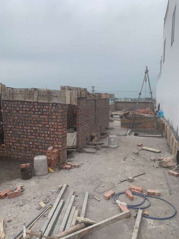 Thang máy tại Phạm Văn Đồng Dương Kinh